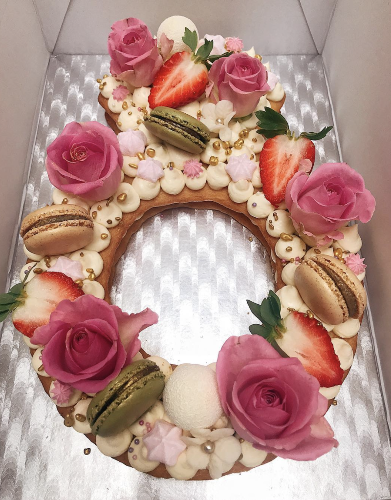 Engagement ring cream tart (2 layers) - كيكة الخطوبة
