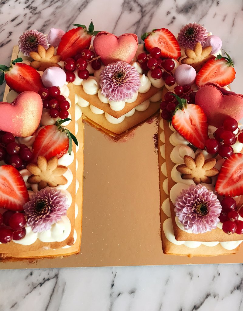 Cream Tart (large)- 2 layers - كيكة فواكة
